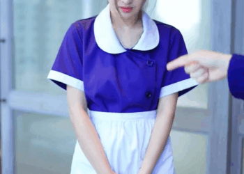 [หนังเต็มเรื่อง] 432H0815 E นี่คือคำสั่งของลูกชายคุณนายเศรษฐี ให้คนใช้พา