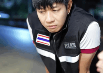 [หนังเต็มเรื่อง] 433H0815 E นี่คือบ้านหลังใหม่ของหนู เพราะแม่ไม่อยากให้แฟ