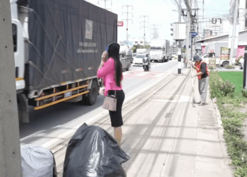 [หนังเต็มเรื่อง] 728H0805 R ความรักที่เกิดจากการไม่ไว้ใจ