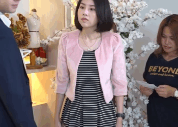 [หนังเต็มเรื่อง] 720H0805 R แอบเล่นชู้กับคนขับรถ