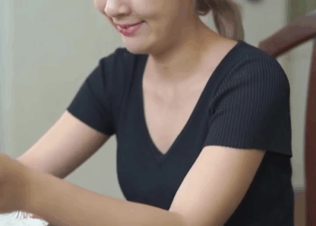 [หนังเต็มเรื่อง] 757H0825 AA เพื่อนสนิทคิดไม่ซื่อ หวังรวยทางลัด