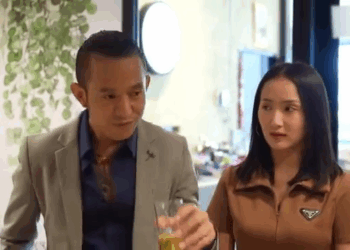 [หนังเต็มเรื่อง] 749H0825 V หาแฟนใหม่ขี้เหร่ยังไม่ว่ายังไม่มีมารยาทอีก