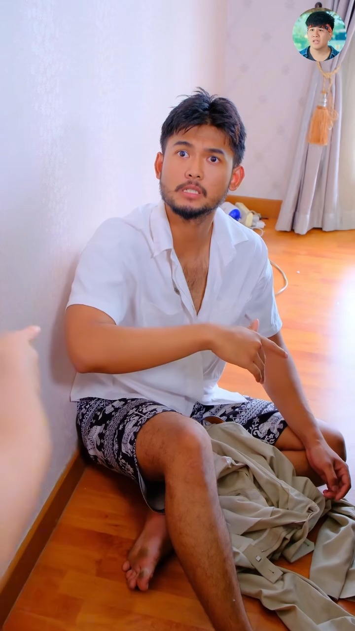 [หนังเต็มเรื่อง] 694H0805 Q มันทำอะไรห้องแม่ คนนี้เพื่อนแม่เอง 1