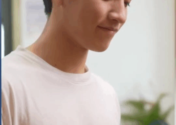 [หนังเต็มเรื่อง] 518H0825 S เพื่อนอวดเก่ง อวดดี อวดจน แบบนี้สมควรโดน