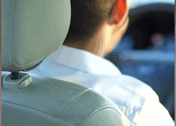 [หนังเต็มเรื่อง] 519H0825 S เอๅแม่กลับบ้านมันผิดมากเหรอ