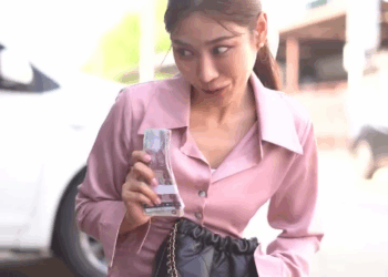 [หนังเต็มเรื่อง] 514H0815 T แม่ท่านประธานมาเอง