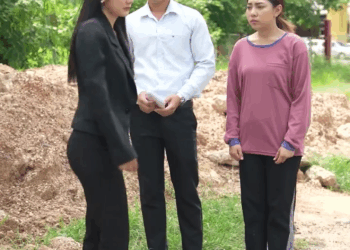 [หนังเต็มเรื่อง] 469H0805 L คุณว่าถูกไหม ที่เจ้านายทำแบบนี้