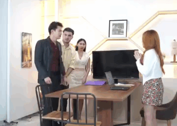 [หนังเต็มเรื่อง] 523H0815 T กล้าดียังไงมานั่งเก้าอี้ของฉัน