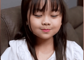 [หนังเต็มเรื่อง] 532H0825 S การที่ไม่ยอมรับควๅมจริง มันคือสิ่งดีหรือแย่