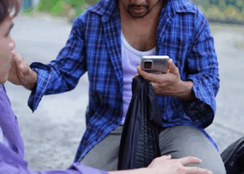 [หนังเต็มเรื่อง] 423H0815 E ท่านประธานซักบนพื้น ใครทำให้ฟื้นได้เป็นเศรษฐี