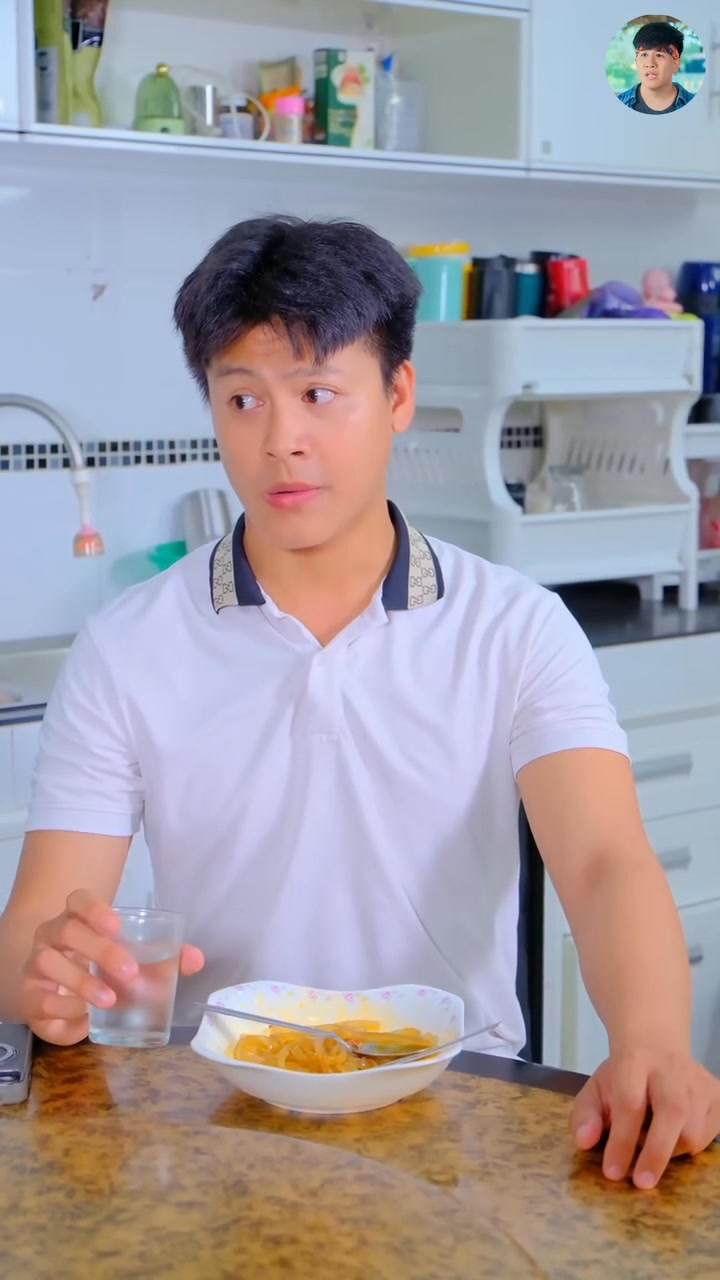 [หนังเต็มเรื่อง] 674H0805 Q ช้อนตกเป็นเหตุให้โดนนอnใจ