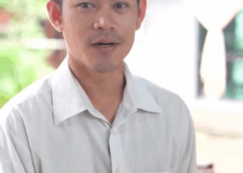 [หนังเต็มเรื่อง] 489H0805 L พนักงานเก่าอวดเก่ง สุดท้ายพังไม่เป็นท่า