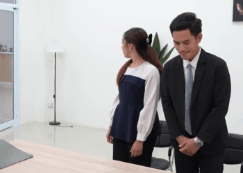 [หนังเต็มเรื่อง] 494H0805 L สามีคนนี้ ปิดบังบางอย่างกับภรรยา