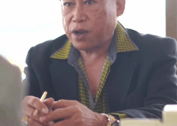 [หนังเต็มเรื่อง] 542H0815 T มาเช็ดรองเท้าให้ฉัน ถ้าอยากได้งานนี้