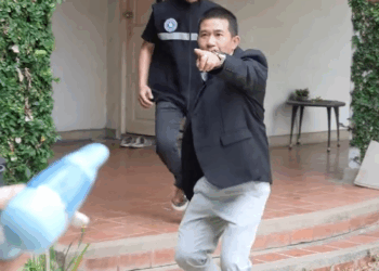 [หนังเต็มเรื่อง] 790H0815 Y พนักงานสาวโรงแรม โดนเจ้าของโรงแรม