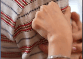 [หนังเต็มเรื่อง] 776H0805 S ทำกับแม่แบบนี้คือว่าผัวไม่รู้งั้นเหรอ