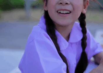 [หนังเต็มเรื่อง] 427H0815 E นักเรียนใช้แม่เหล็ก