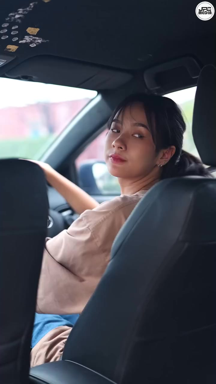 [หนังเต็มเรื่อง] 514H0805 B โทรศัพท์เครื่องเดียววัดใจคนขับรถทั้งชีวิต