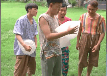 [หนังเต็มเรื่อง] 558H0825 S นี่มันรูอะไรทำไมถึงเป็นแบบนี้