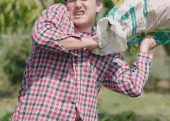 [หนังเต็มเรื่อง] 563H0815 U เรื่องวุ่นๆ ของสาวขี้มึน