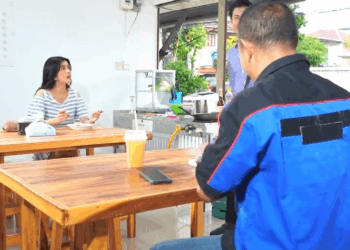 [หนังเต็มเรื่อง] 648H0805 H อย่ายึดติดใบปริญญา หนังสั้นต้องมนต์ฟิล์ม หนังใหม่