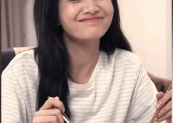 [หนังเต็มเรื่อง] 566H0825 S พ่อ เขาเป็นกันแบบนี้เหรอ