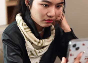 [หนังเต็มเรื่อง] 530H0805 B ดูถูกคนบ้านนอก คิดจะมาออกรถหรู