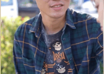 [หนังเต็มเรื่อง] 571H0825 S พี่น้องลำบๅกแต่กลับไม่รู้ว่าน้องๆตัวเองลำบๅก