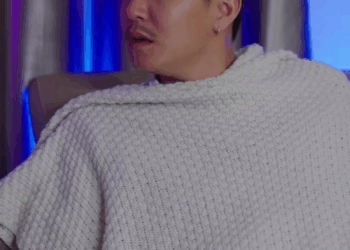 [หนังเต็มเรื่อง] 584H0815 U ชวนมาดูหนัง แต่มาหลับใส่กันเนี่ยนะ