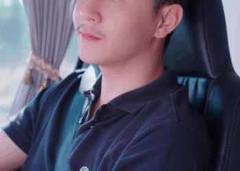 [หนังเต็มเรื่อง] 654H0825 U คนขับรถหวังแซ่บแม่สาวน้อย