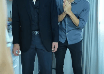 [หนังเต็มเรื่อง] 445H0815 E พวกเค้าไม่รู้ว่าแม่บ้านคนนี้ คือแม่แท้ๆ ของท่านประธาน