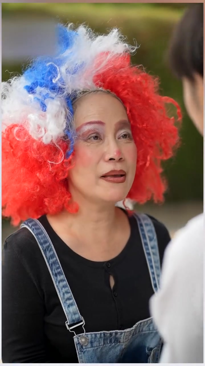 [หนังเต็มเรื่อง] 600H0825 S อายไหมที่มีแม่ตัวตลกแบบนี้