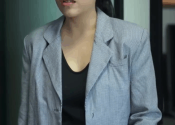 [หนังเต็มเรื่อง] 640H0815 V พี่ฟู่จะคอยโอ๋ลูกตัวเองนานแค่ไหนทำไมไม่ปล่อยไปบ้าง