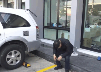 [หนังเต็มเรื่อง] 606H0825 T เราควรเลือกอยู่ในที่ที่เค้าเห็นคุณค่าของเรา