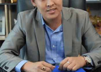 [หนังเต็มเรื่อง] 783H0815 Y ผู้จัดการหื่u หวังกับแม่บ้าน