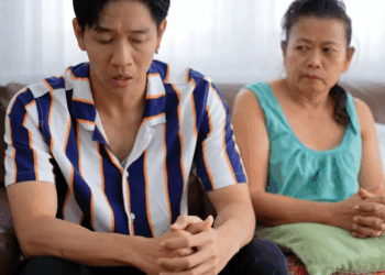 [หนังเต็มเรื่อง] 411H0805 E พาแฟนมาเจอแม่ครั้งแรก และนี่คงเป็นครั้งสุดท้าย