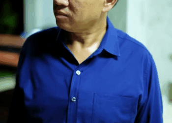 [หนังเต็มเรื่อง] 470H0815 E ลูกเธอไหลแต่โชคดีมีแม่หัวไว เลยเอาแตงโมมาใส่ไว้ได้ทัน