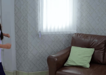 [หนังเต็มเรื่อง] 471H0815 E ลูกเศรษฐีไม่เคยรู้มาก่อนว่าเธอมีแฝด แถมแฝดของเธอยังเป็นลูกคนเก็บของเก่าอีกด้วย