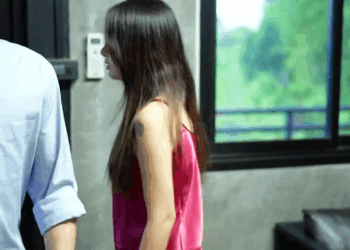 [หนังเต็มเรื่อง] 472H0815 E ลูกกตัญญูจับชุ้ให้แม่ ก็เพราะพ่อพาผู้หญิงขึ้นบ้าน แถมมาทีเดียว 2 คน